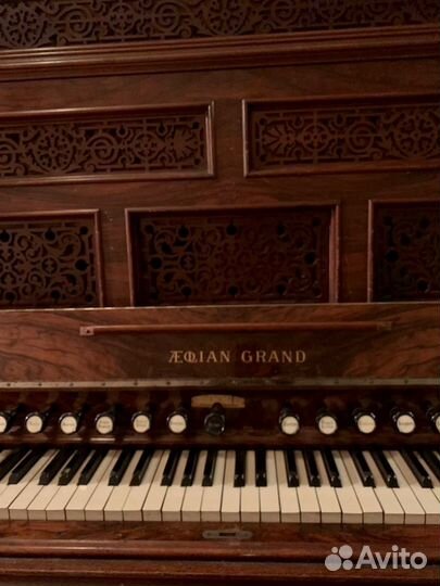 Антикварная фисгармония(орган)