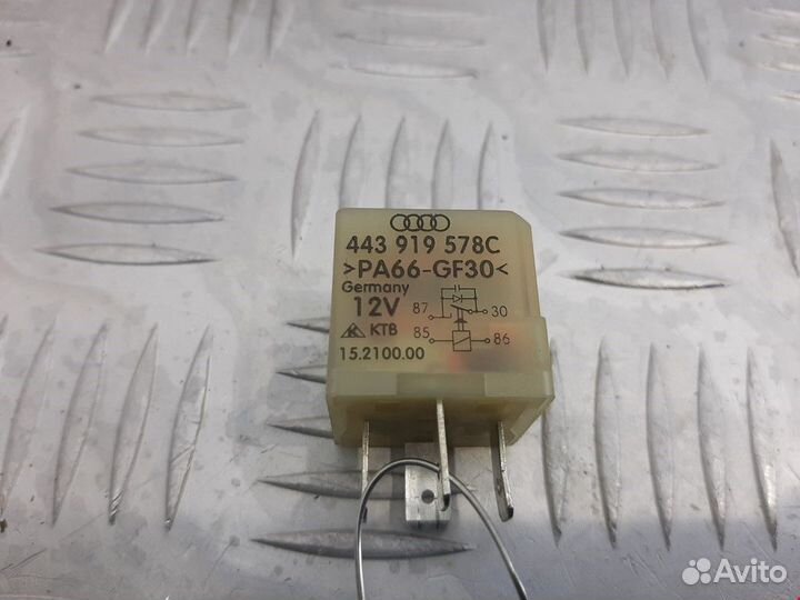 Реле (прочие) Volkswagen Passat B5 2001 443919578C