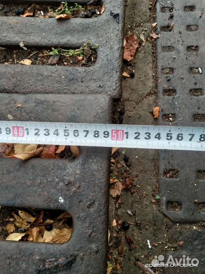 Чугунная решетка