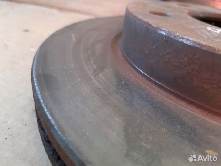 Диск тормозной передний Mazda 626 GE