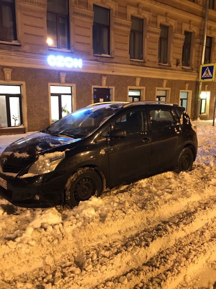 Toyota Verso: фото владельца