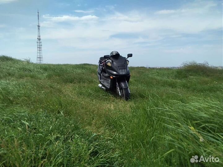 Макси скутер