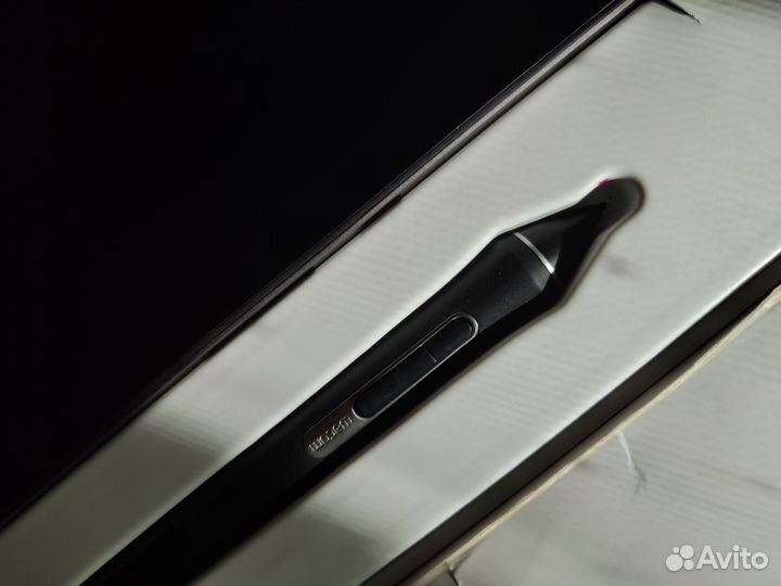 Планшет Wacom Cintiq pro 13