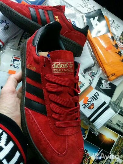 Кроссовки adidas spezial