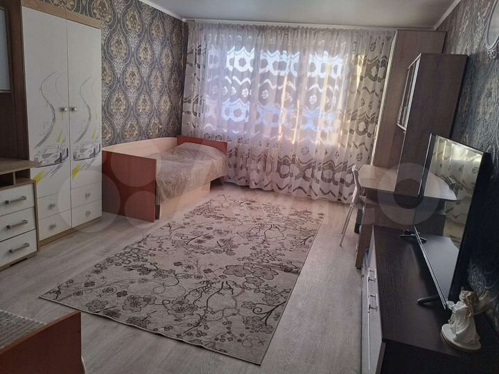 2-к. квартира, 55 м², 9/9 эт.