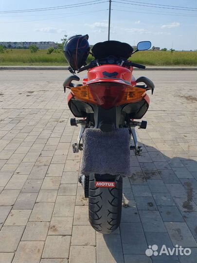 Honda VFR 800