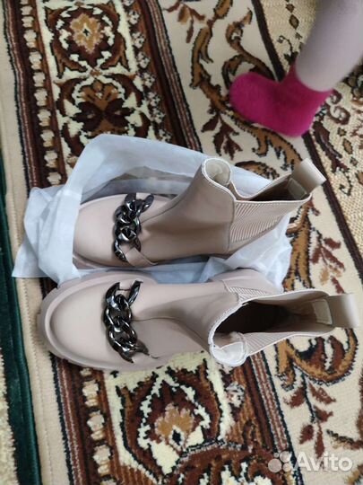 Ботинки женские 38 размер