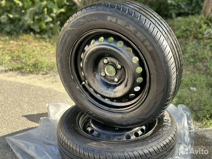 Nexen N'Fera SU4 185/65 R15