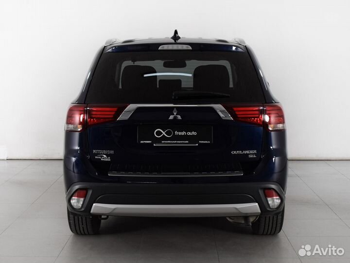Mitsubishi Outlander, 2017