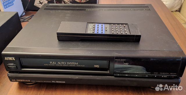 2 видеомагнитофона aiwa Panasonic