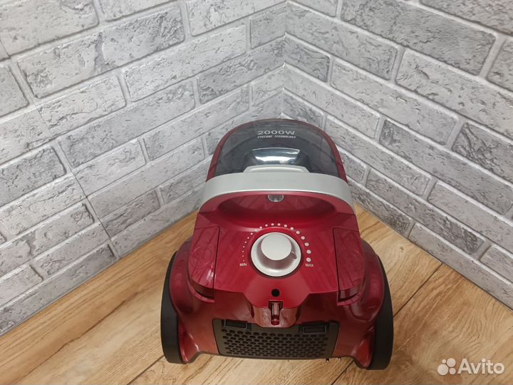 Пылесос Willmark VC-2067CY