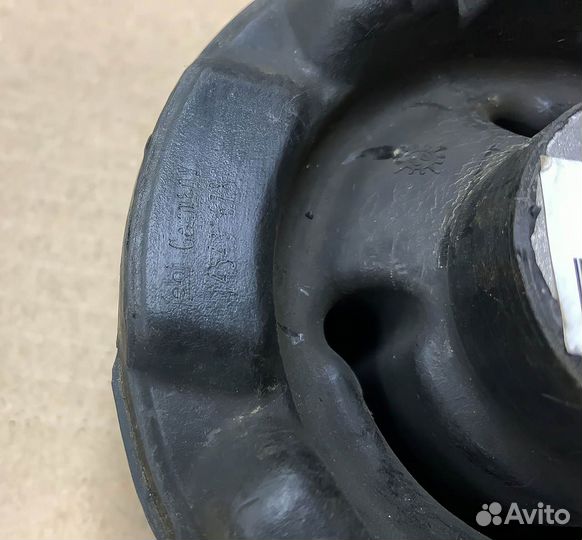 Сайлентблок задней балки Opel Omega B