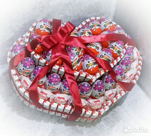 Букеты и торты из киндера шоколада