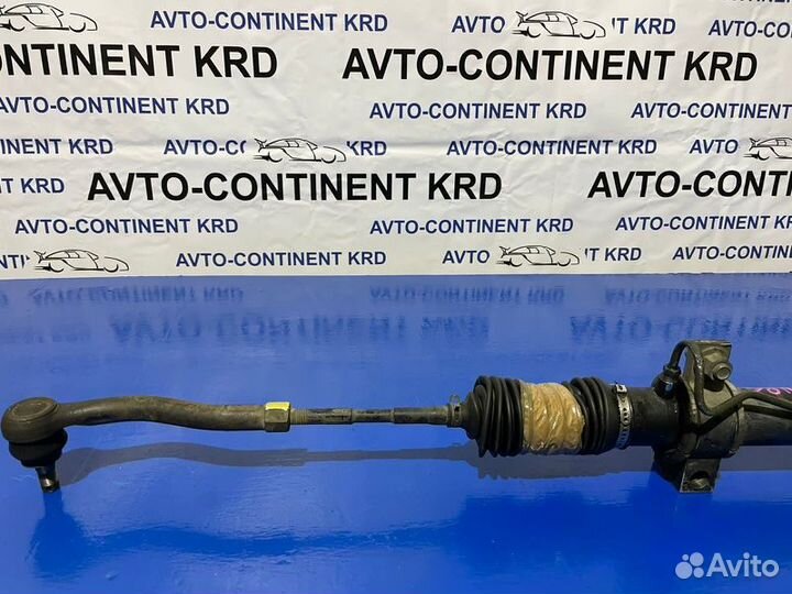 Рулевая рейка Nissan Presage TNU31 QR25