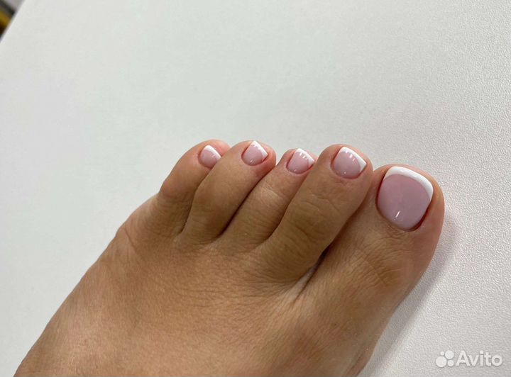 Мастер маникюра и педикюра