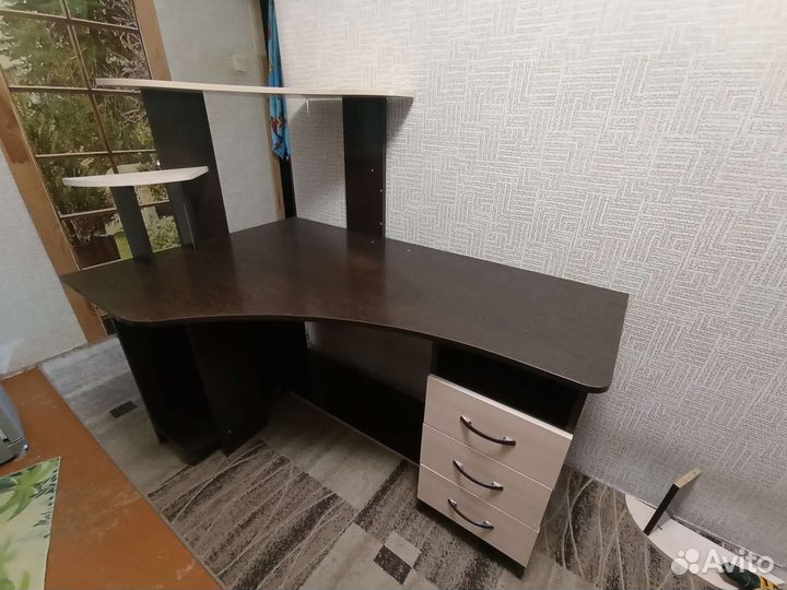 Компьютерный стол бу
