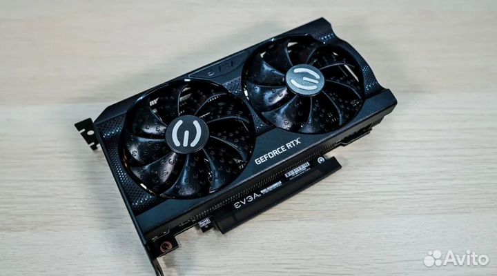 Nvidia Geforce RTX 3060 12Gb evga