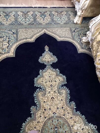 Персидский ковер