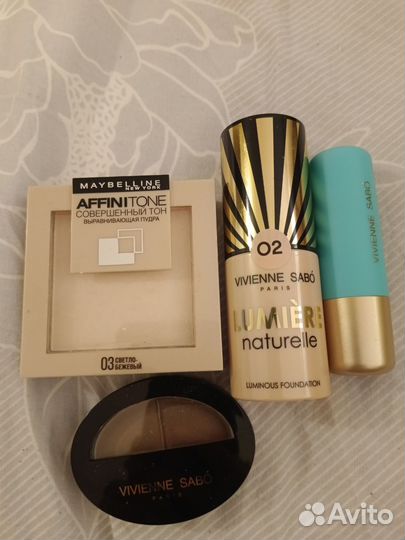 Maybelline, Vivienne sabo