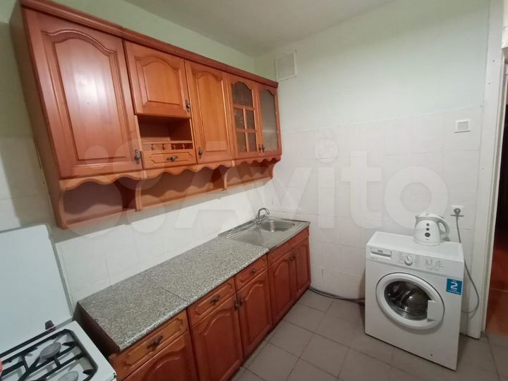 Комната 18 м² в 2-к., 1/5 эт.