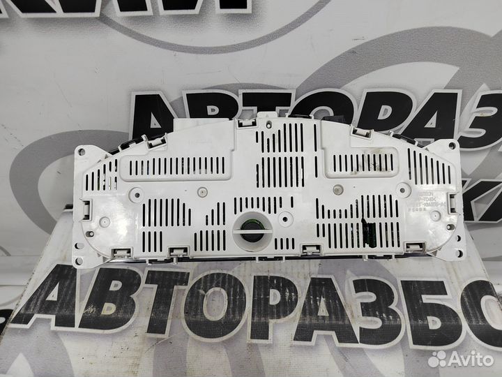 Приборная панель Nissan Pathfinder 3 R51