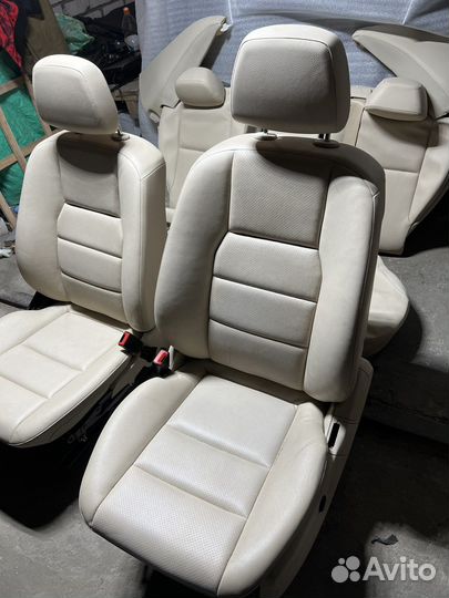 Кожаный салон Мерседес GLK X204