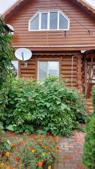 Дом 101,5 м² на участке 8 сот.