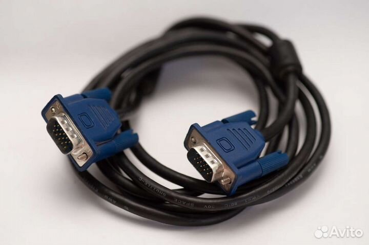Кабель для компьютера VGA