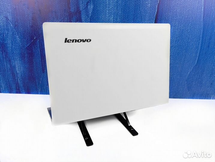 Ноутбук Lenovo Core i3 240Gb SSD