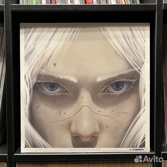 Винил Billain - Different Eyes (blue & green