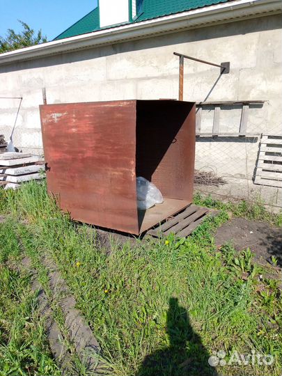 Емкость для воды металлическая бу