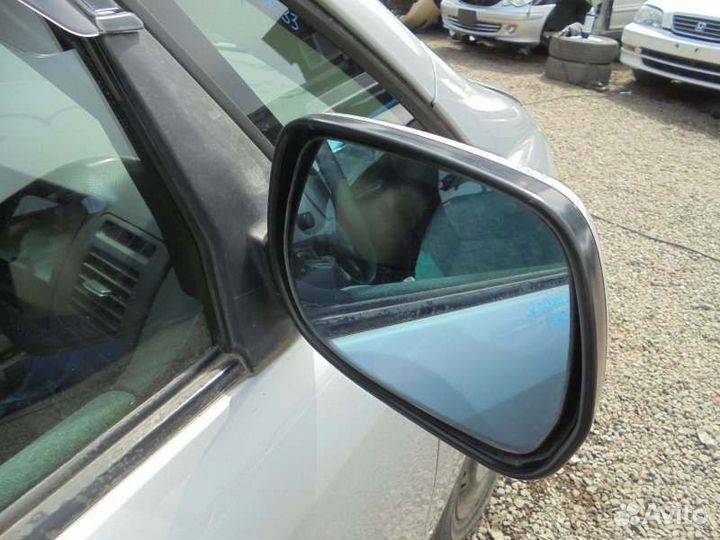 Зеркало правое Toyota Corolla Spacio ZZE122 1ZZ-FE