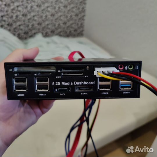 Док станция в 5 дюймовый слот компьютера