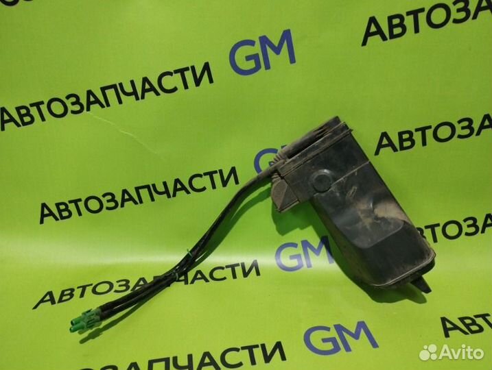 Фильтр паров топлива Opel Zafira Z18XER 2010