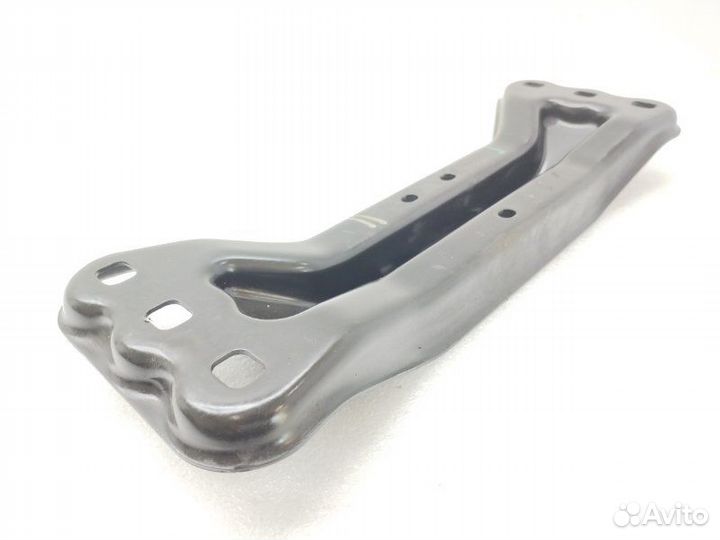 Кронштейн кпп Mercedes-Benz E-Class W212 1.8 M271