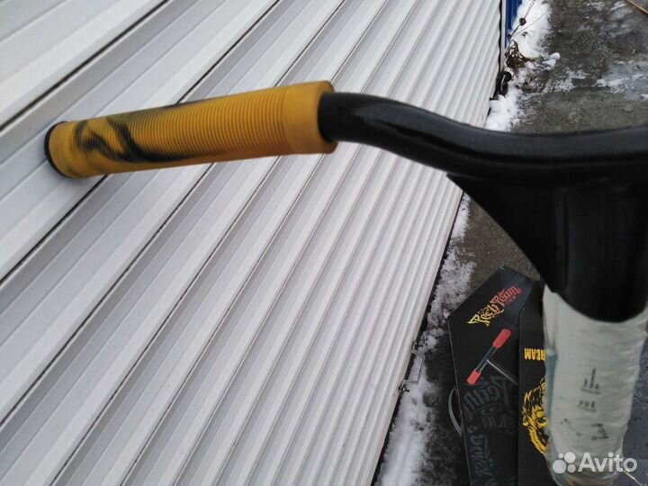 Новый Самокат трюковой KMS Scream 110 mm (литое)