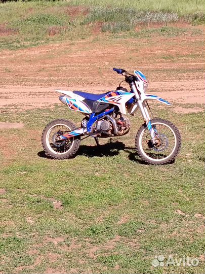 Продам питбайк