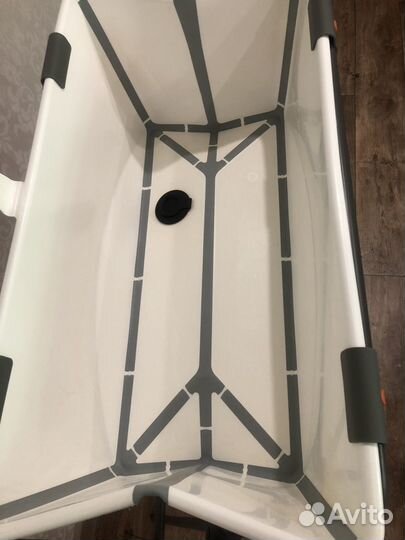 Ванночка Stоkkе Flexi Вath с подставкой