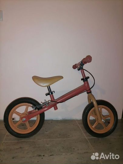 Детский мотоцикл Беговел Happy Baby U-run до 25кг