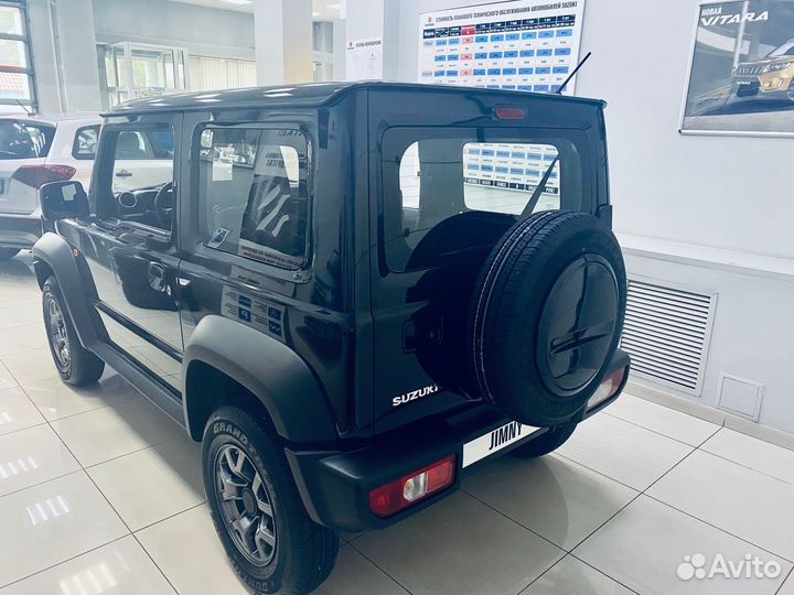 Suzuki Jimny 1.5 AT, 2022