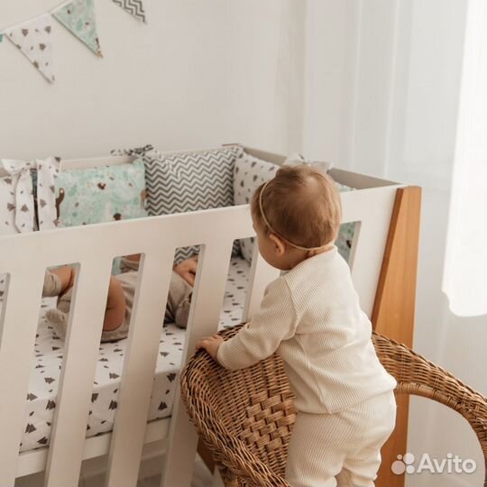 Бортики в кроватку новые