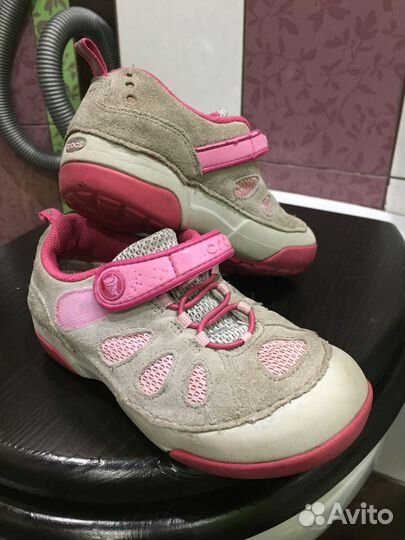 Кроссовки croks