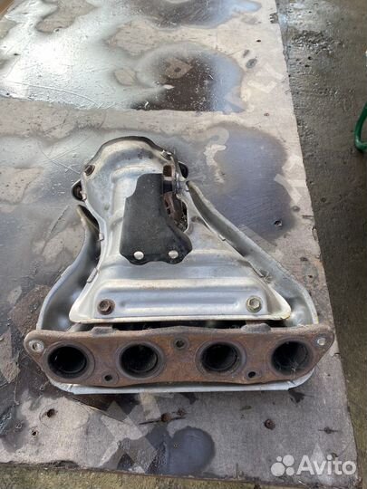 Выпускной коллектор на двигатель 1zzfe