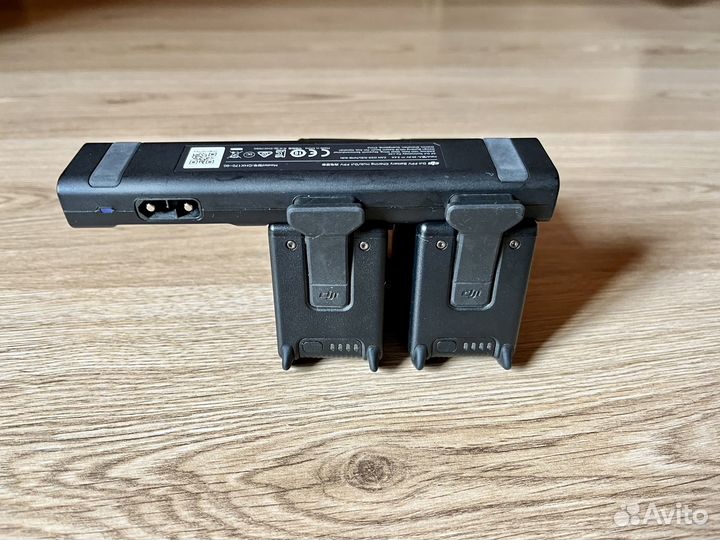 Зарядное устройство DJI FPV Fly More Kit