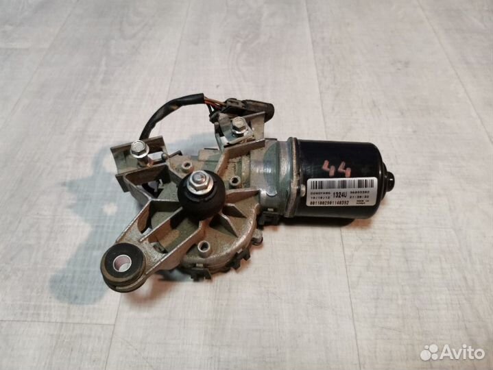 Моторчик стеклоочистителя передний Chevrolet Cruze