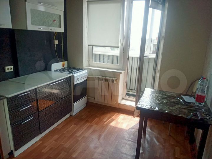 2-к. квартира, 48 м², 3/3 эт.