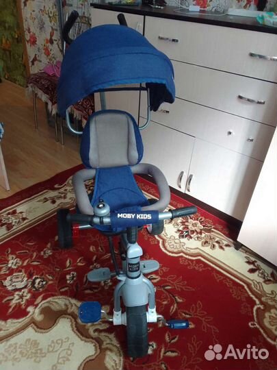 Детский трехколесный велосипед