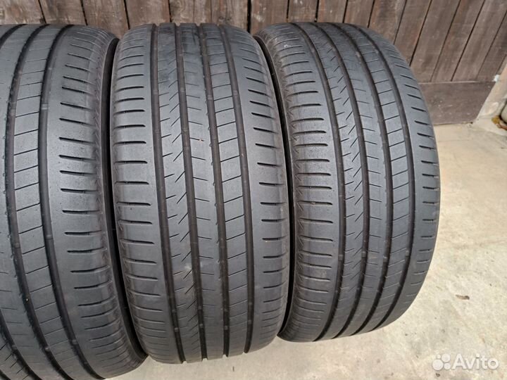 Bridgestone Alenza 001 255/45 R20 101W