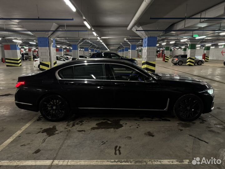BMW 7 серия 3.0 AT, 2020, 97 000 км