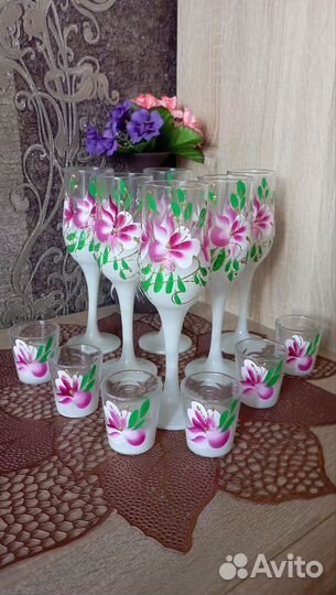 Набор бокалов и стопок